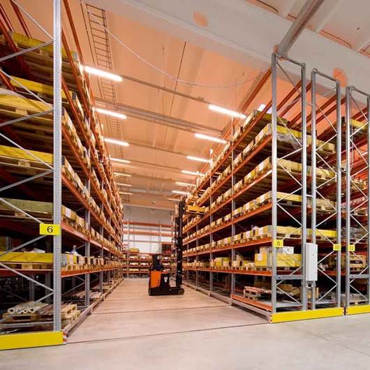Picture of Stronglock Movo - Electronic Heavy Duty Mobile Pallet Racking